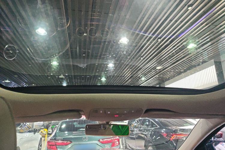 Used Mercedes-Benz E-Class 2020 Facelift E 260 L
