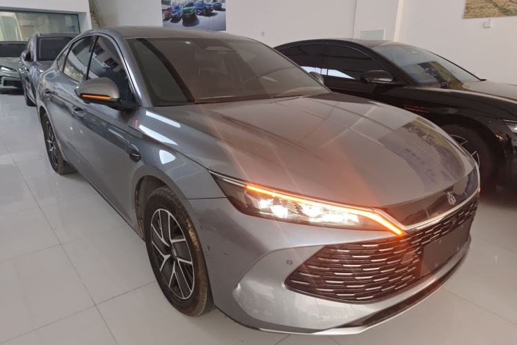 Used BYD Qin L 2025 DM-i Smart Drive 120KM Superior Model
