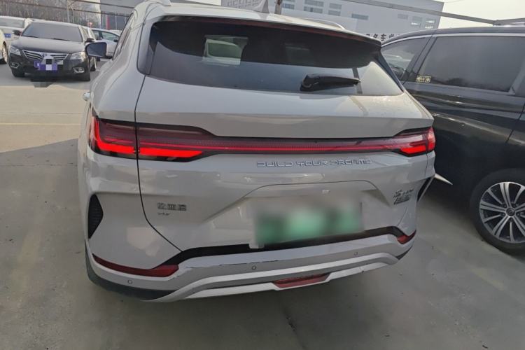 Used BYD Song PLUS New Energy 2023 Champion Edition EV 520KM Luxury Model