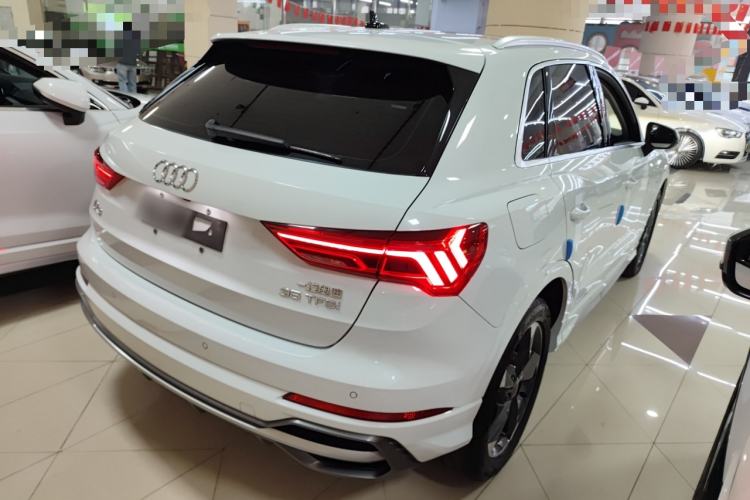Used Audi Q3 2020 35 TFSI Fashion Dynamic Model
