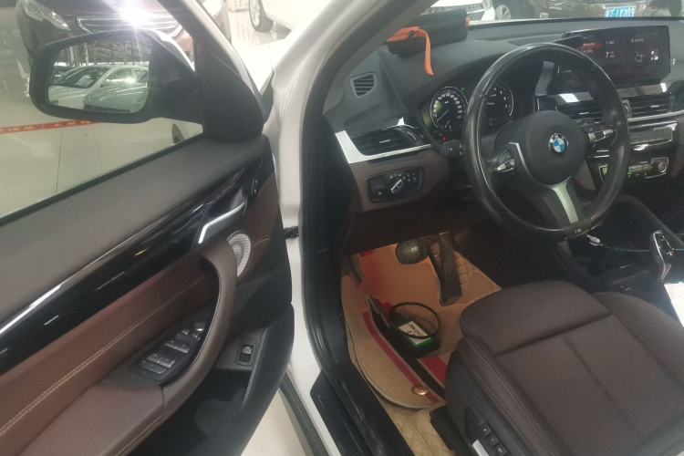 Used BMW X1 2021 sDrive25Li Leading Model
