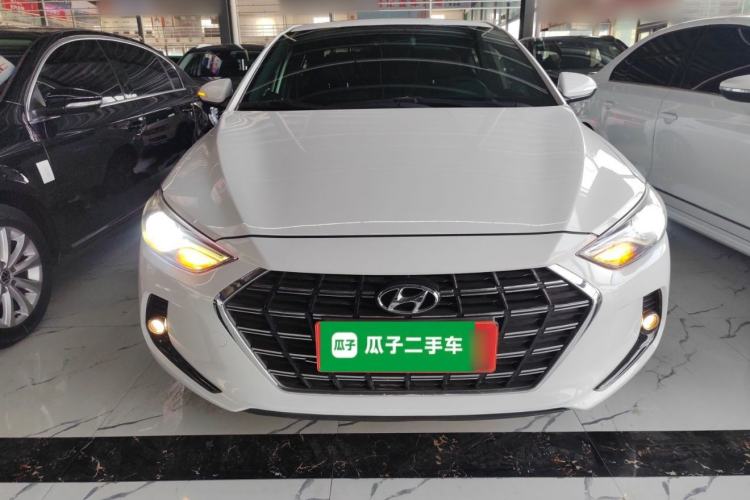 Used Hyundai Elantra 2019 1.4T Dual-Clutch Xuan Dong · Dynamic Model

