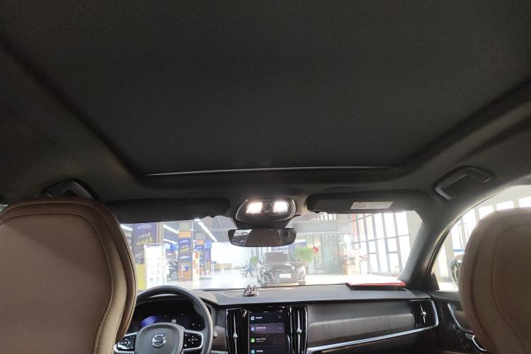 Used Volvo S90 2023 B5 Zhiyuan Luxury Edition
