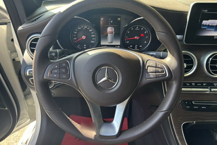 Used Mercedes-Benz GLC 2018 GLC 300 4MATIC Sport Edition
