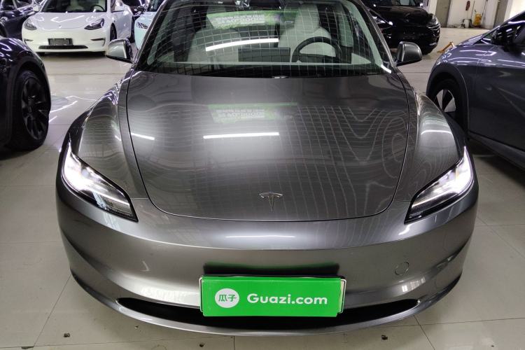 Used Tesla Model 3 2023 Long-Range All-Wheel-Drive Version
