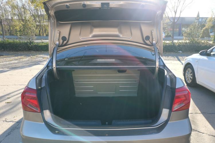 Used Volkswagen Jetta 2017 1.5L Automatic Fashion Model
