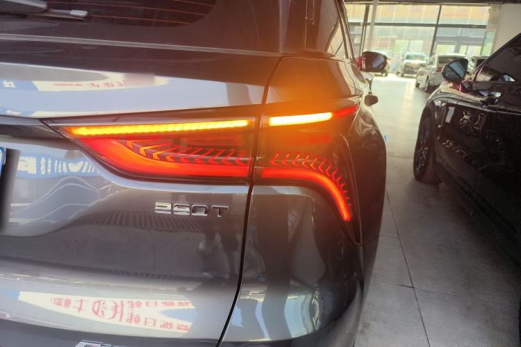 Used Changan CS75 PLUS 2020 1.5T Automatic Luxury Version
