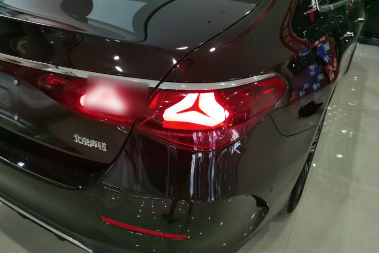 Used Mercedes-Benz E-Class New Energy 2024 E 350 e L Plug-in Hybrid Sports Sedan