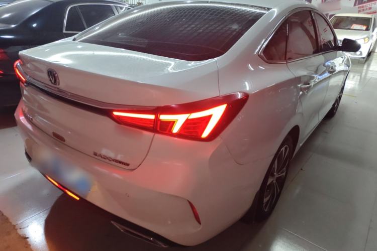 Used Changan Eado 2021 PLUS Blue Whale NE 1.4T GDI DCT Flagship Model
