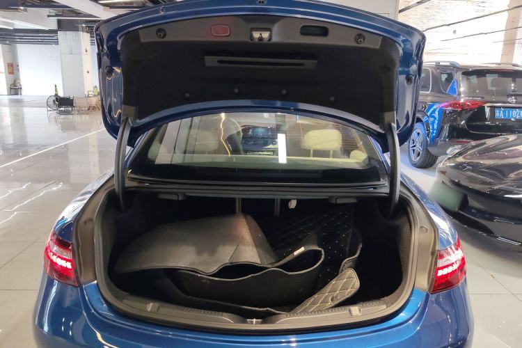 Used Mercedes-Benz E-Class 2021 Facelift E 260 Coupe
