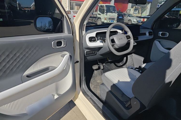 Used  Panda 2025 210 km – Yuanqi Bear