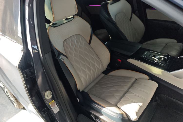 Used BYD Tang New Energy 2022 DM-p 215KM Four-Wheel Drive Flagship Model
