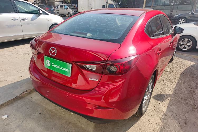 Used Mazda Mazda 3 Axela 2016 Sedan 1.5L Automatic Comfort Model
