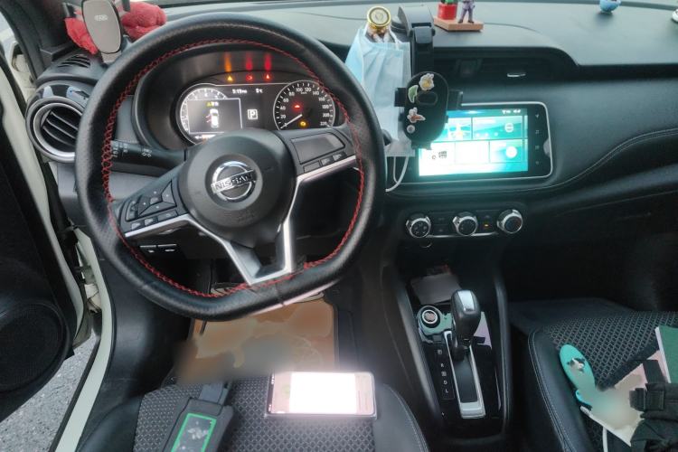 Used Nissan Kicks 2018 1.5L CVT Smart Connect Luxury Edition
