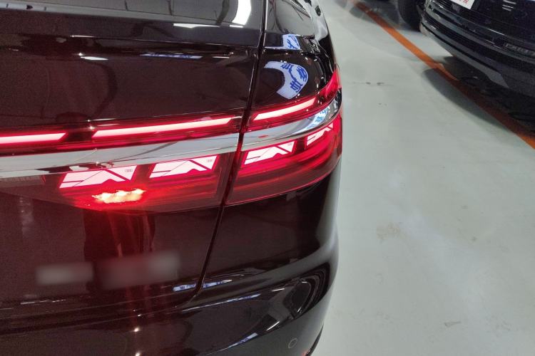 Used Audi A8 2023 A8L 50 TFSI quattro Prestige Edition
