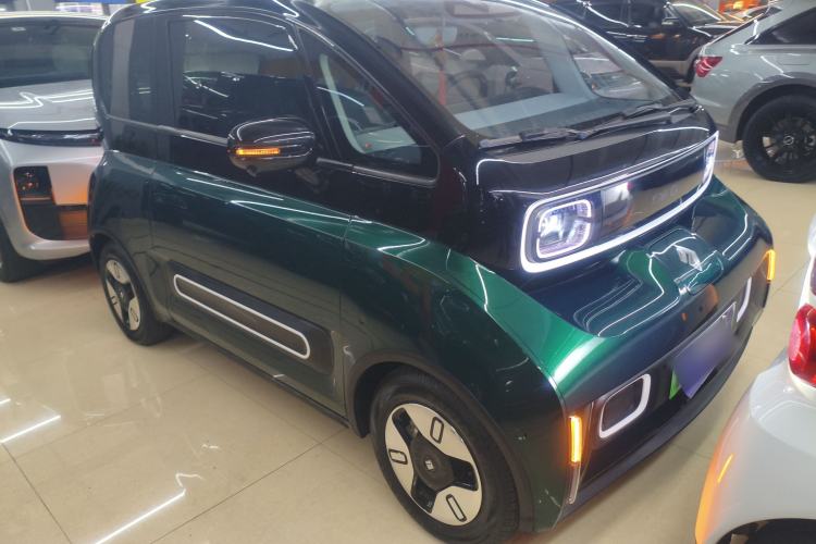 Used Baojun KiWi EV 2021 Artist Model Lithium Iron Phosphate