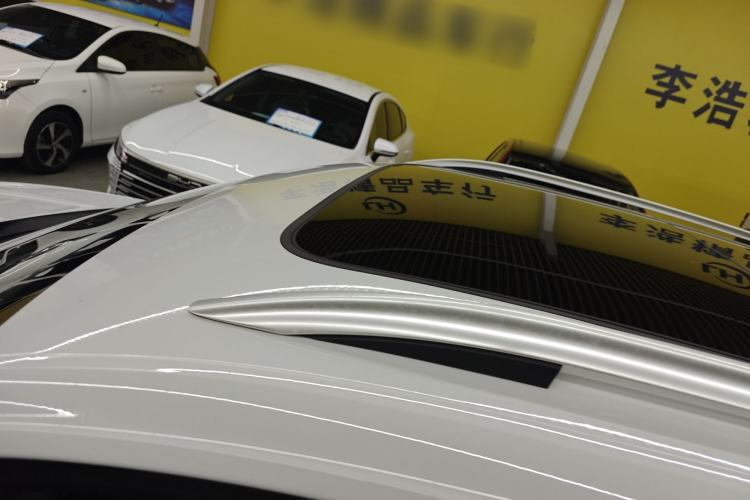 Used Volkswagen T-ROC 2019 230TSI DSG Two-Wheel-Drive Advanced Version China VI Standard
