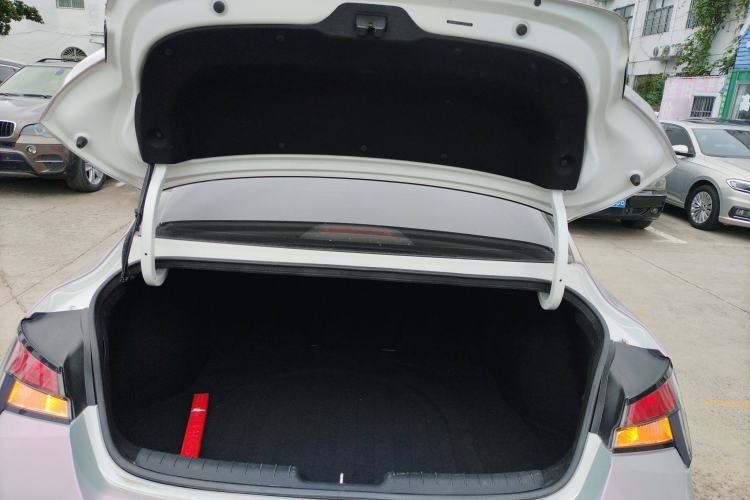 Used Hyundai Elantra 2021 1.5L CVT GLX Elite Edition
