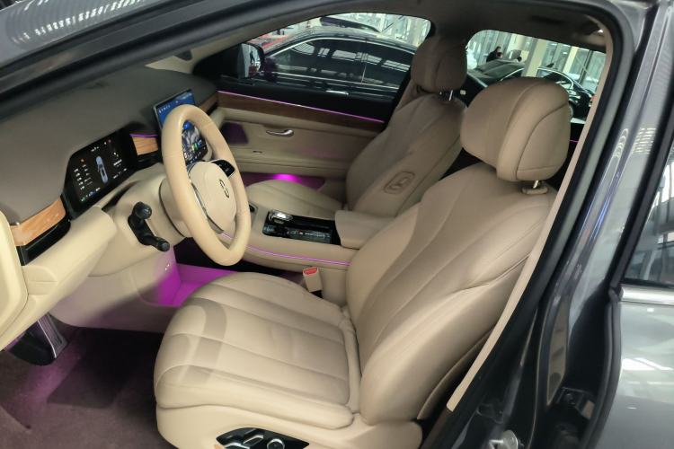 Used Hima AITO M7 2024 1.5T Intelligent Drive 4WD Ultra Version 5 Seats