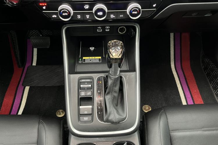 Used Honda CR-V 2023 240TURBO Two-Wheel Drive Deluxe Edition 7 Seats
