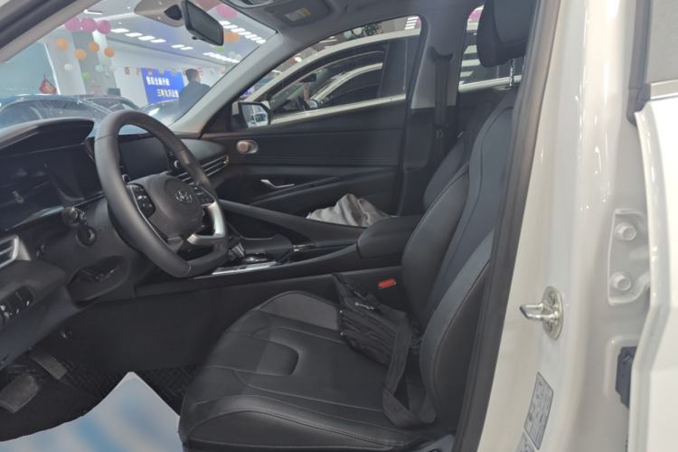 Used Hyundai Elantra 2023 1.5L CVT GLX Elite Edition