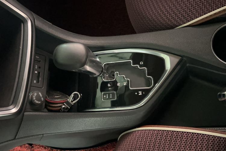 Used Dongfeng Aeolus AX5 2017 1.4T Automatic Qúzūn Model