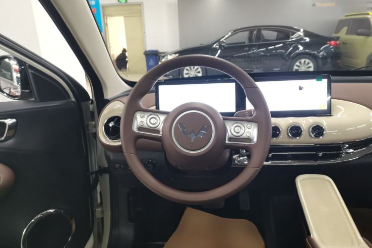 Used Wuling Bingo 2025 333 km Lingxi Connected Version
