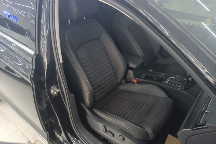 Used Volkswagen Magotan 2020 330TSI DSG Luxury Edition
