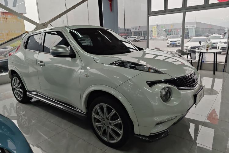 Used Infiniti ESQ 2014 1.6L Spontaneous Edition