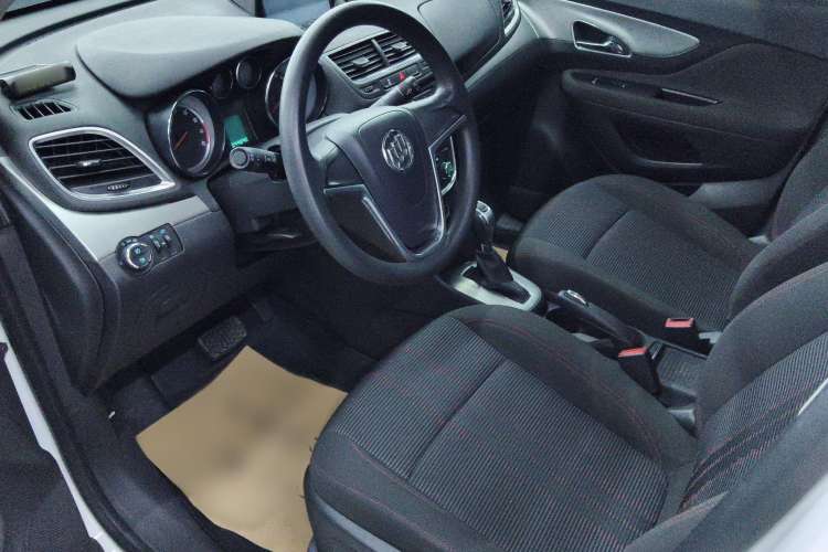 Used Buick Encore 2015 1.4T Automatic Two-Wheel Drive Urban Elite Version
