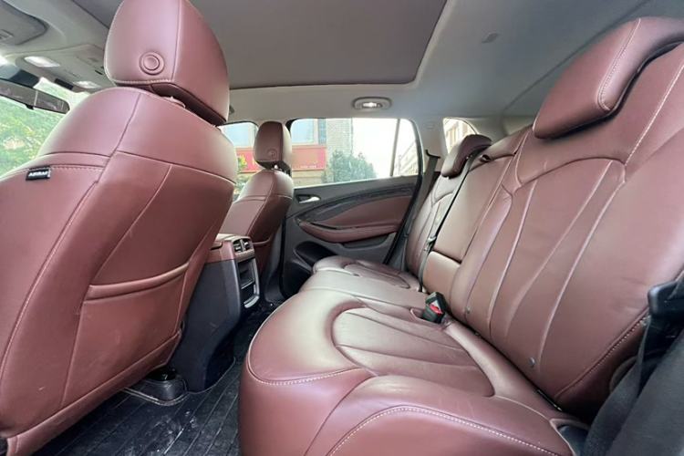 Used Buick Envision 2015 20T Two-Wheel-Drive Elite Model
