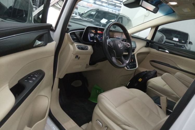 Used Buick GL8 2023 ES Lu Zun Deluxe Model
