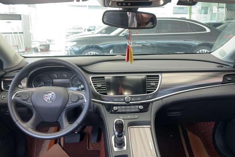 Used Buick LaCrosse 2022 652T Luxury Version
