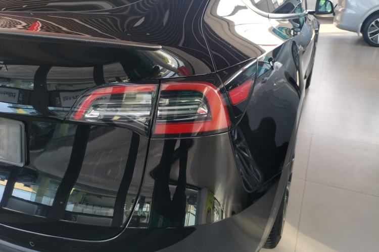 Used Tesla Model Y 2021 Performance High-Performance All-Wheel-Drive Version
