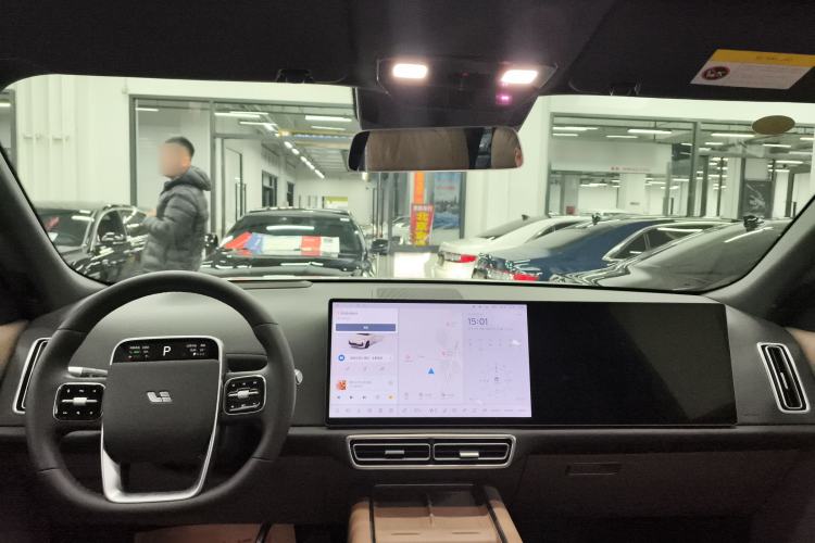 Used Li Auto L8 2025 Pro Smart Refresh Edition
