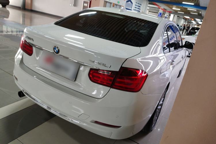 Used BMW 3 Series 2015 320Li Luxury Design Package
