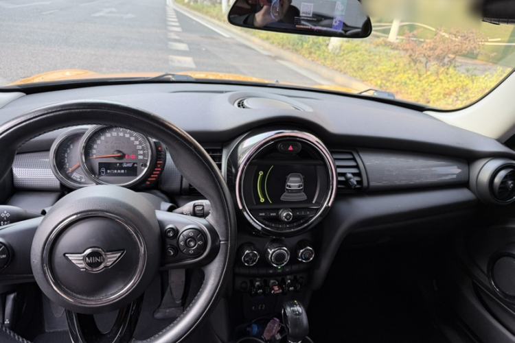 Used  MINI 2016 1.5T COOPER