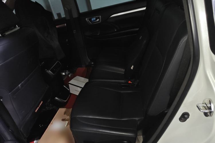 Used Toyota Highlander 2018 2.0T Four-Wheel Drive Prestige Version 7 Seats China V Emission Standard
