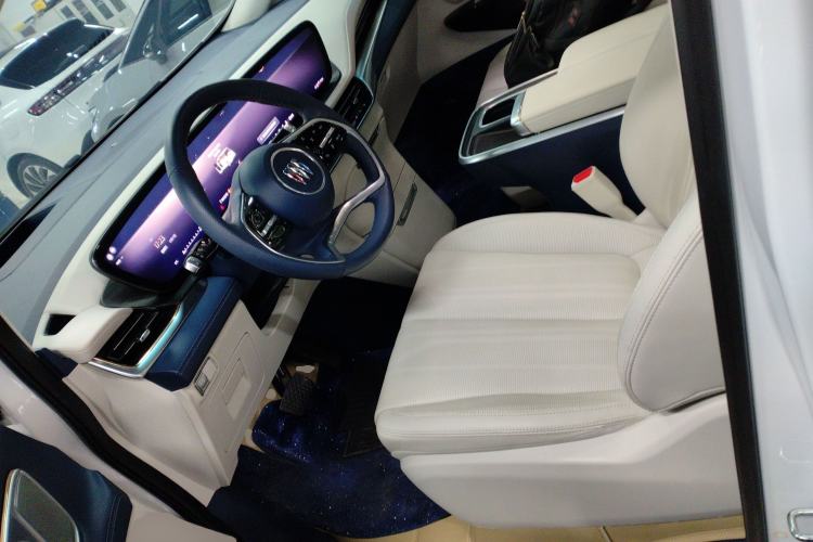 Used Buick Century 2023 2.0T Six-Seater Yinshi Edition