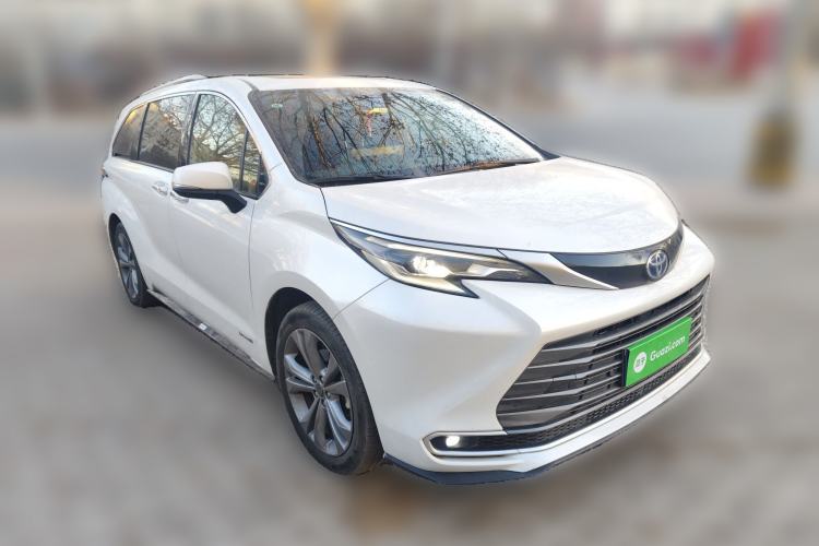 Used Toyota Sienna 2021 2.5L Hybrid Ultimate Edition