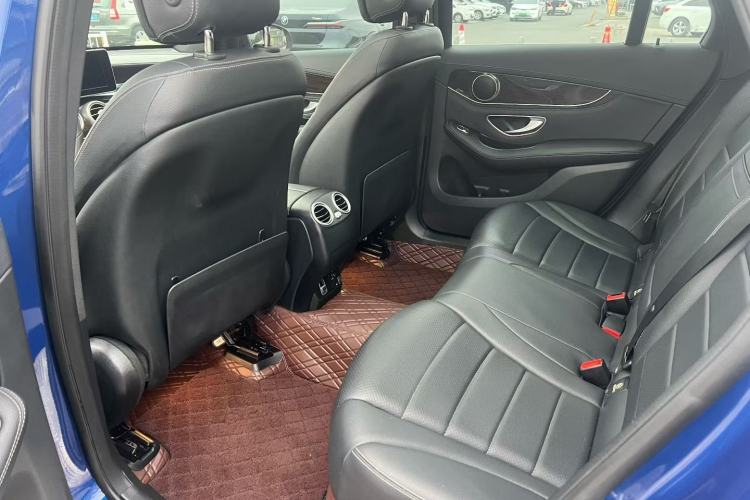 Used Mercedes-Benz GLC 2019 GLC 260 L 4MATIC Dynamic Model