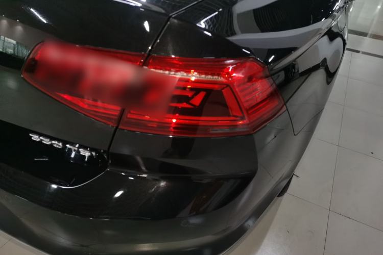 Used Volkswagen Magotan 2020 330TSI DSG Leading Model
