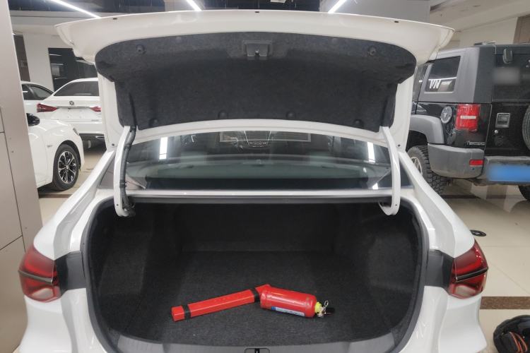 Used Chevrolet Monza 2019 RS 330T Automatic Comfort Edition China VI Standard