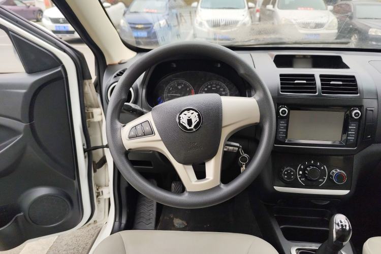 Used HYOSOW H2 2016 H2E 1.5L Elite Model BJ415B
