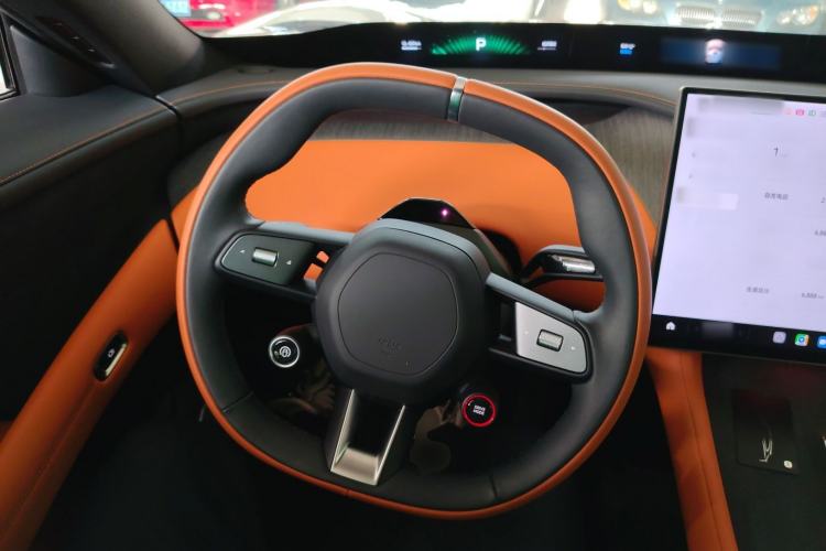 Used  YU7 2025 Ultra-Long Range Rear-Wheel Drive Version
