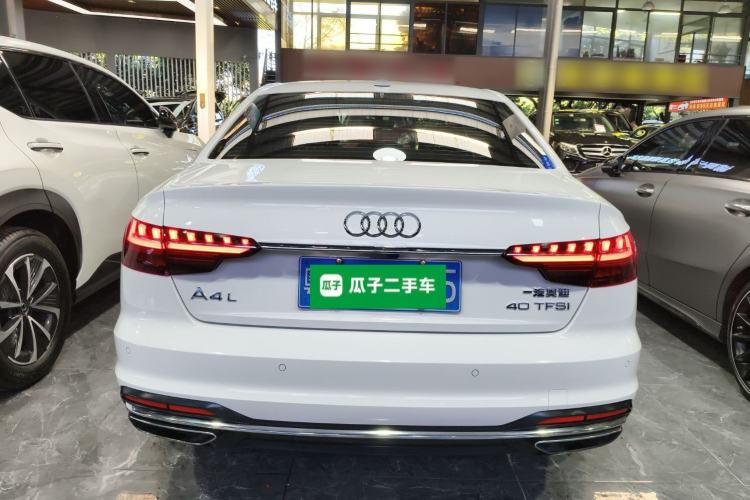 Used Audi A4L 2020 40 TFSI Fashionable and Elegant Model
