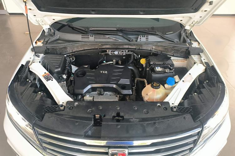 Used Roewe RX5 2018 20T Two-Wheel Drive Manual Internet Elite Edition
