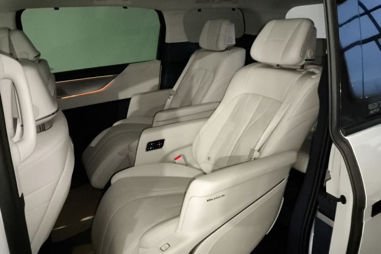 Used Buick GL8 New Energy 2024 Lu Zun Luxury Edition 7-Seater
