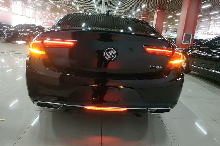 Used Buick LaCrosse 2018 28T Luxury Edition
