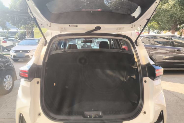 Used Changan CS15 2021 1.5L Automatic Entry-Level Trim
